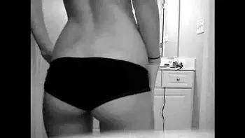 dancing,nude,streep,girl,streptease