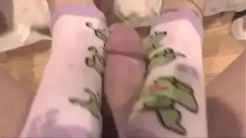 foot,sock,girls,fetish,feet