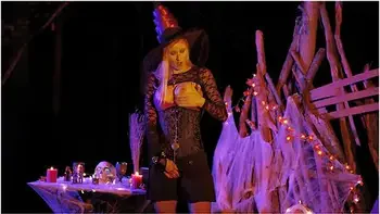 blonde,hd,cosplay,masturbation,french