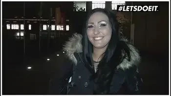 reality,hd,brunette,big-ass,cumshot