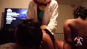 ebony,cum,ebony-threesome,wife,clown-fetish