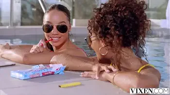 hairy-pussy,pussy-licking,cum-swapping,brunette,reverse-cowgirl