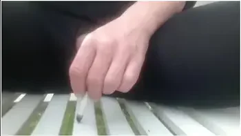 pissing,hd,squirt,milf,masturbation