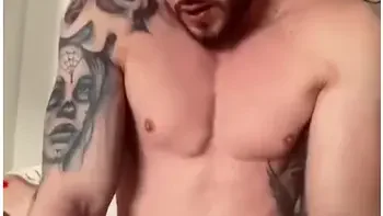 muscular-man,cumshot,hd,big-cock,british