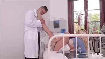 big-tits,blonde,teens,small-tits,hd