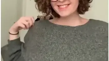 hd,amateur,british,brunette,big-ass