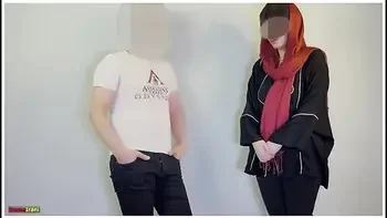 cock-sucking,natural-tits,hand-job,hijab,xxx-porn-video