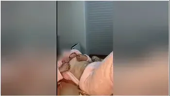 mature,housewife,small-tits,masturbation,female-orgasm