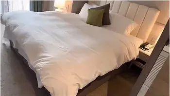 ass-fuck,hd,masturbation,business-trip,big-tits