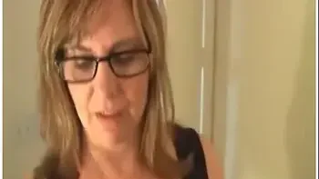 blowjob,milf,close-up,oral-sex,great-tits