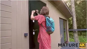 hot-mature,old,russian,stranger,hot-older-woman