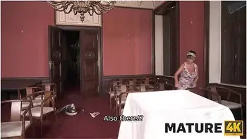 mature-cougar,mature,hd,cougar,sucking-dick