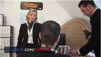 fingering,milf,cougar,riding,anal