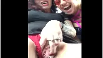 amateur,tattoo,redhead,female-domination,hd