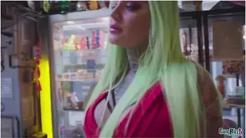 mom,tattoo,hd,mother,big-boobs