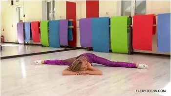 hot-ass,flexyteens,petite-ballerina,18yo,mature