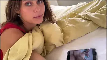 perfect-body,step-sister,hot-step-sis,teen-anal,homemade