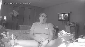 young,fingering,dildo,busty,hidden-cam