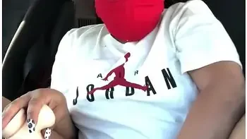 public-masturbation,public-vibrator,black,adult-toys,solo-female-orgasm