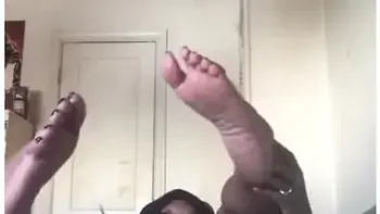 ebony,masturbation,feet,fetish