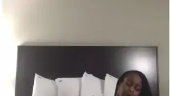 solo-squirt,big-nipples,ebony,white-toes,masterbation