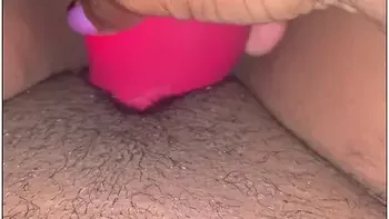 masturbation,ebony-milf,clit-orgasm,toys,sex-toys