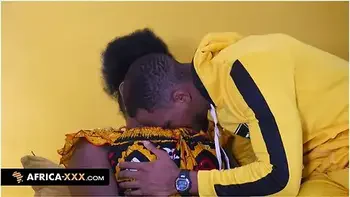 blowjob,fingering,curvy,mff,3some