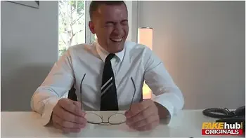 outtakes,fakehuboriginals,porn-bloopers,petite,backstage