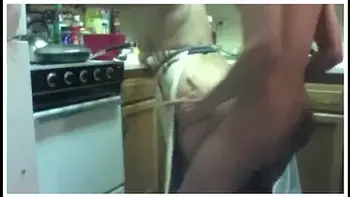 amateur,ebony,handjob,doggystyle