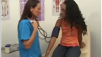 brunette,pornstar,ebony,lesbian