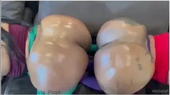 big-tits,amateur,tattoo,ebony,big-ass