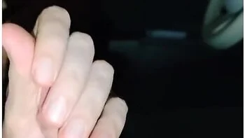 italian,amateur,public,handjob,big-tits