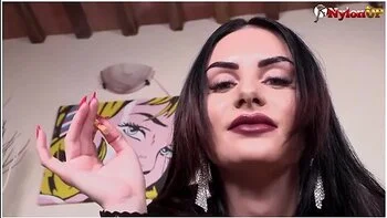 hd,brunette,foot-fetish,pov,babe