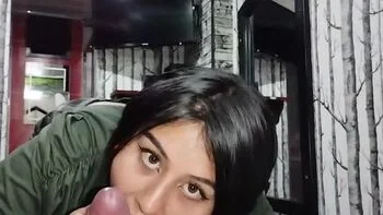 teenagers,sweets,cute,teen,blowjobs