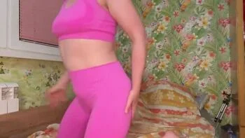 mom-ass,nude,bbw,single-mom,snatch