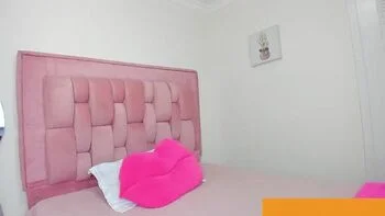 college,beauties,stepsister,18-year-old,hd-videos