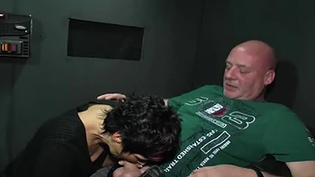 amateur,blowjob,doggy-style,big-dick,shorts