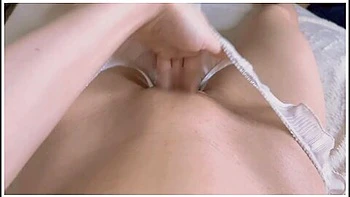 masturbate,solo-female,amateur,20,xxx-porn-video