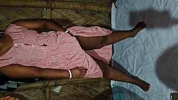 beauty,fucking,indian,indian-aunty,doggy-style