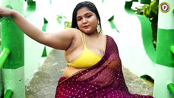 booty-shake,indian,indian-booty,boobs,brunette