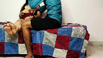 desi,brunette,indian,amateur,indian-hd