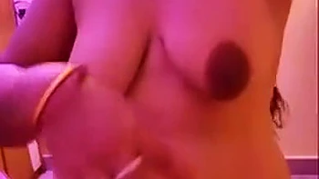 phone,amateur,solo-female,desi,indian-amateur