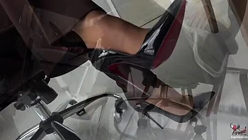 pantyhose,nylon,4k-porn,doggy-style,lust