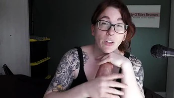 tattoo,vibrator,hd-videos,amateur,realistic