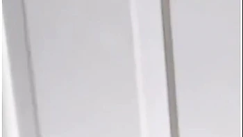 red-head,babe,milf,butt-crack,buttcrack