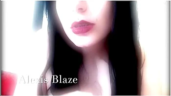 italian,fetish,hd,brunette,babe