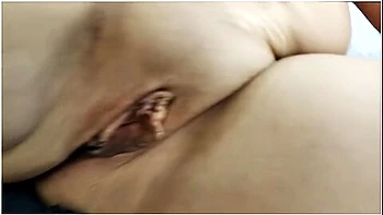 close-up-asshole,couple,milf,mature-cougar,wet-pussy-close-up