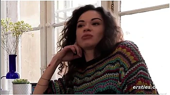 cunnilingus,babe,fingering,small-tits,lesbian