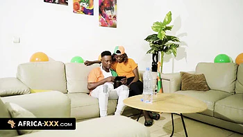 african-tits,ebony-hot,teen,hot-babes,small-boobs