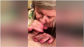 blowjob,cum-in-mouth,granny,closeup-blowjob,amateur